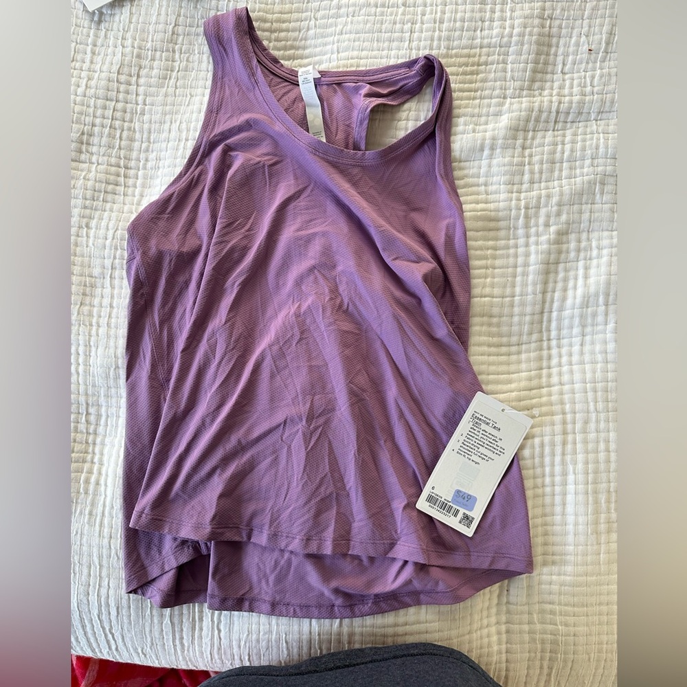 Women’s lululemon tank